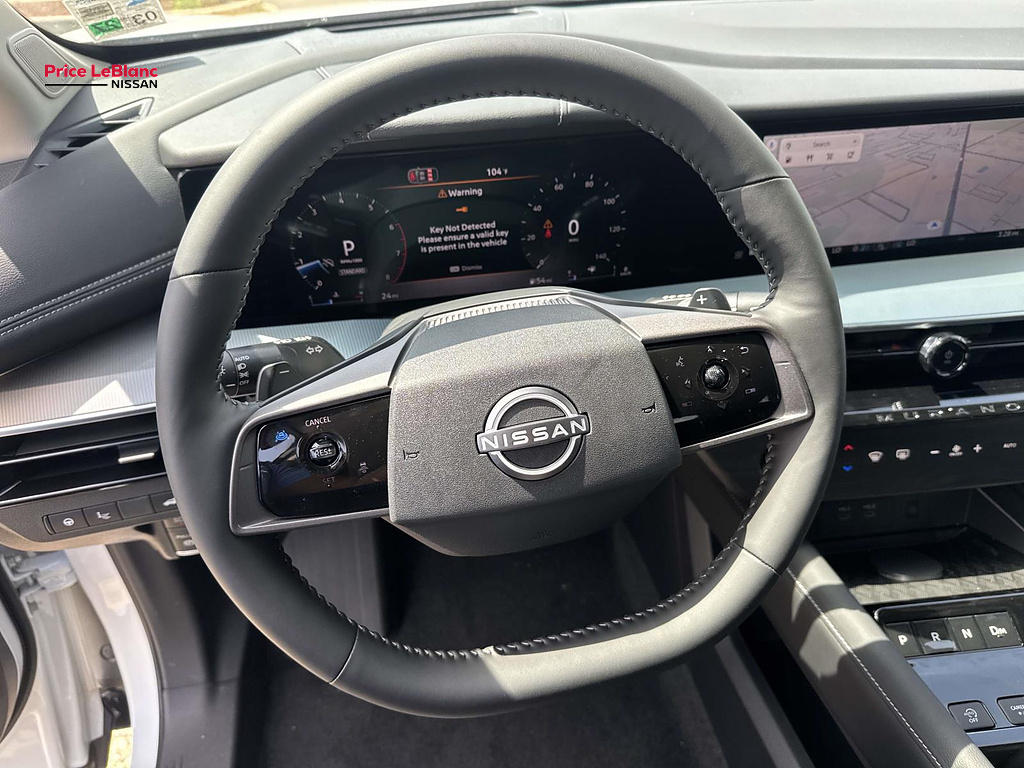 2026 Nissan Murano photo 16 of 18
