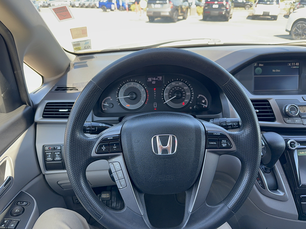 2015 Honda Odyssey photo 29 of 30