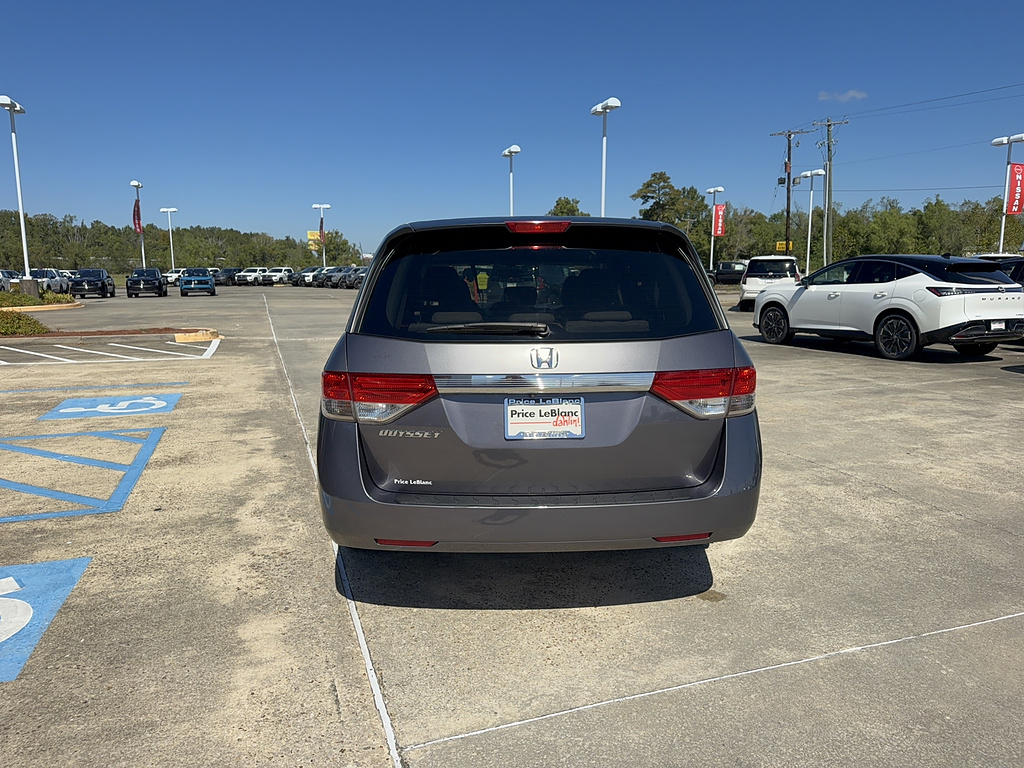 2015 Honda Odyssey photo 6 of 30