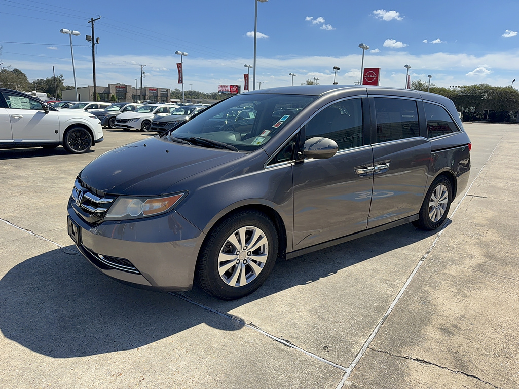 2015 Honda Odyssey photo 3 of 30