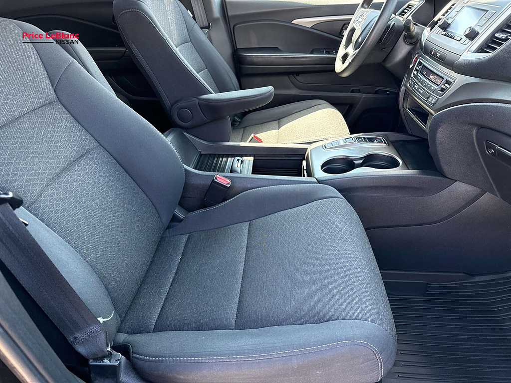 2019 Honda Passport photo 11 of 27