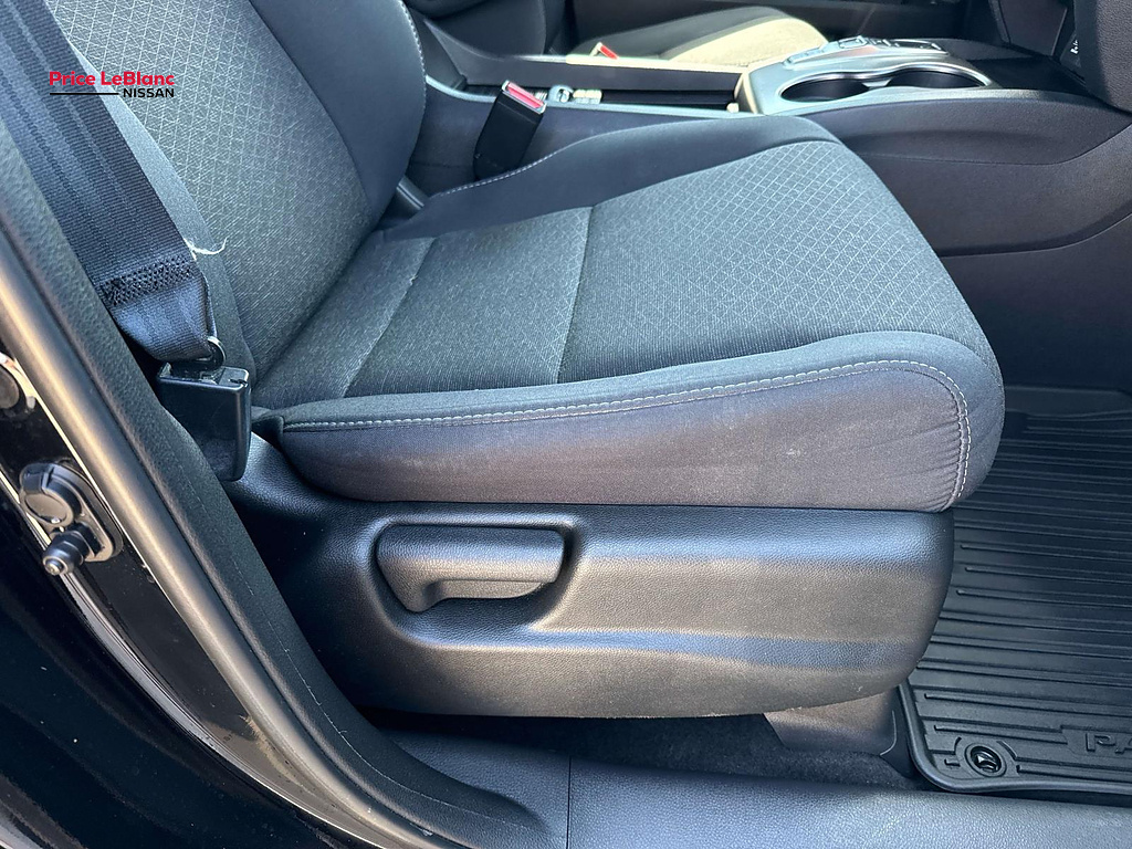 2019 Honda Passport photo 12 of 27