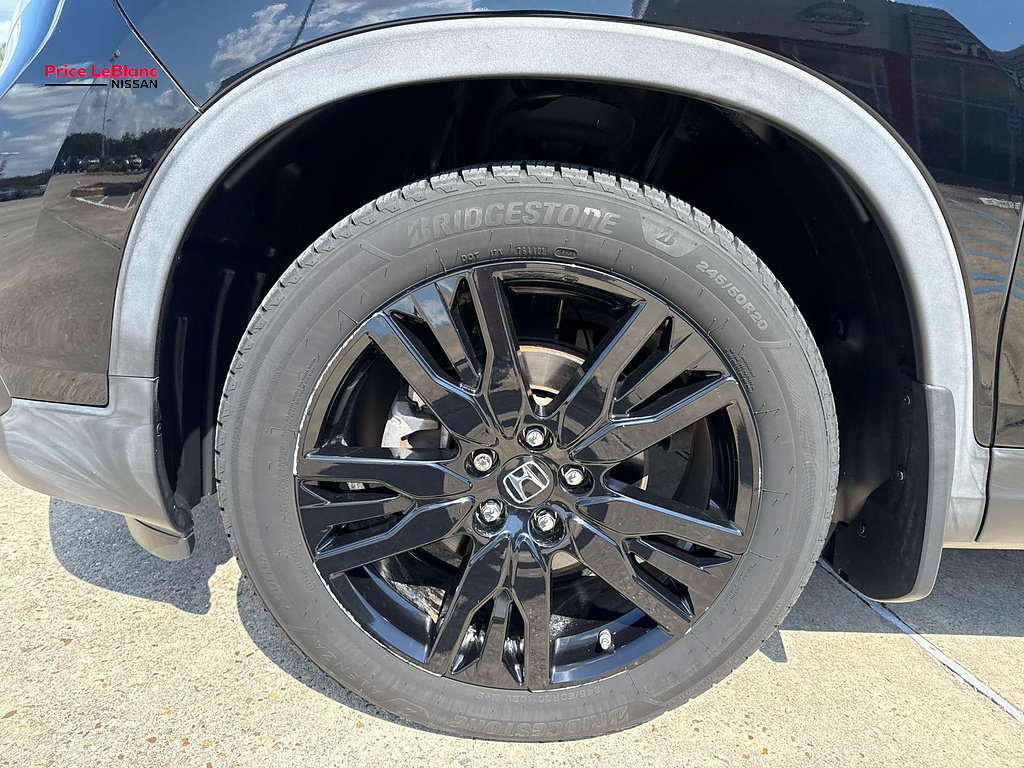 2019 Honda Passport photo 4 of 27