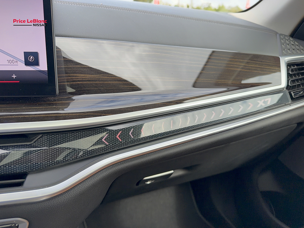 2024 BMW X7 xDrive40i photo 32 of 32