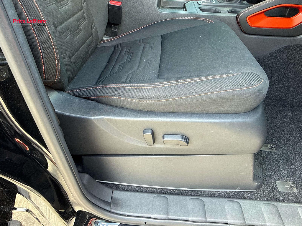 2026 NISSAN FRONTIER photo 12 of 28