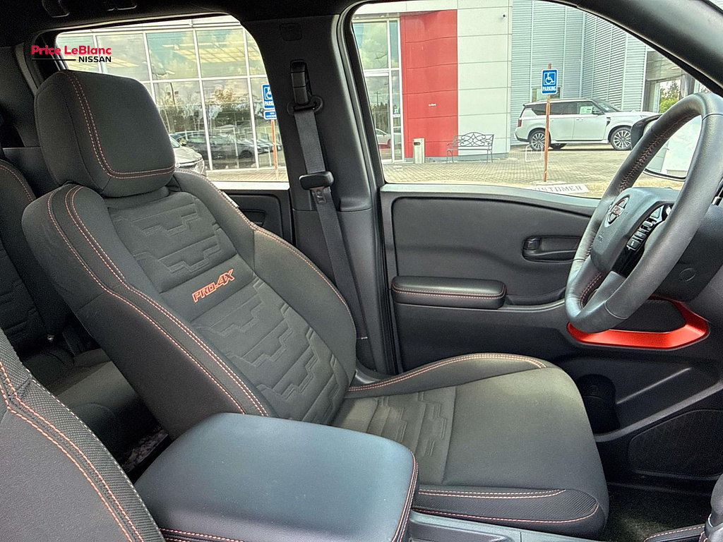 2026 NISSAN FRONTIER photo 10 of 28