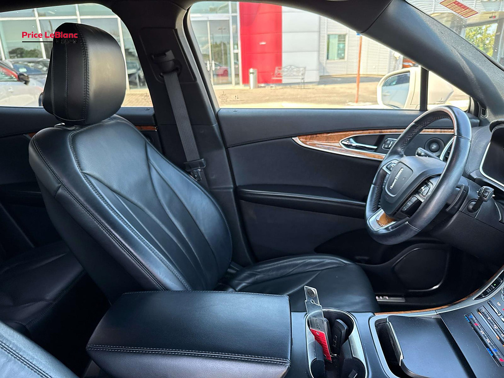 2020 Lincoln Nautilus Reserve - 9