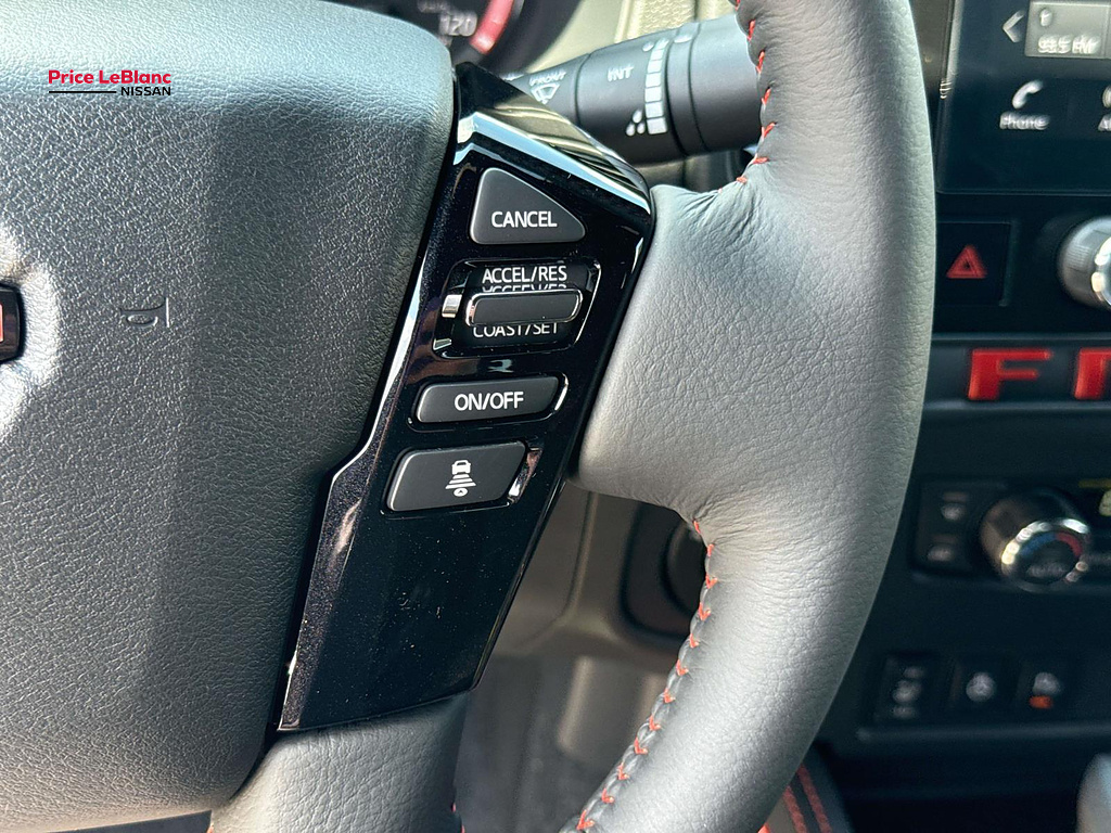 2027 Nissan Frontier photo 15 of 18