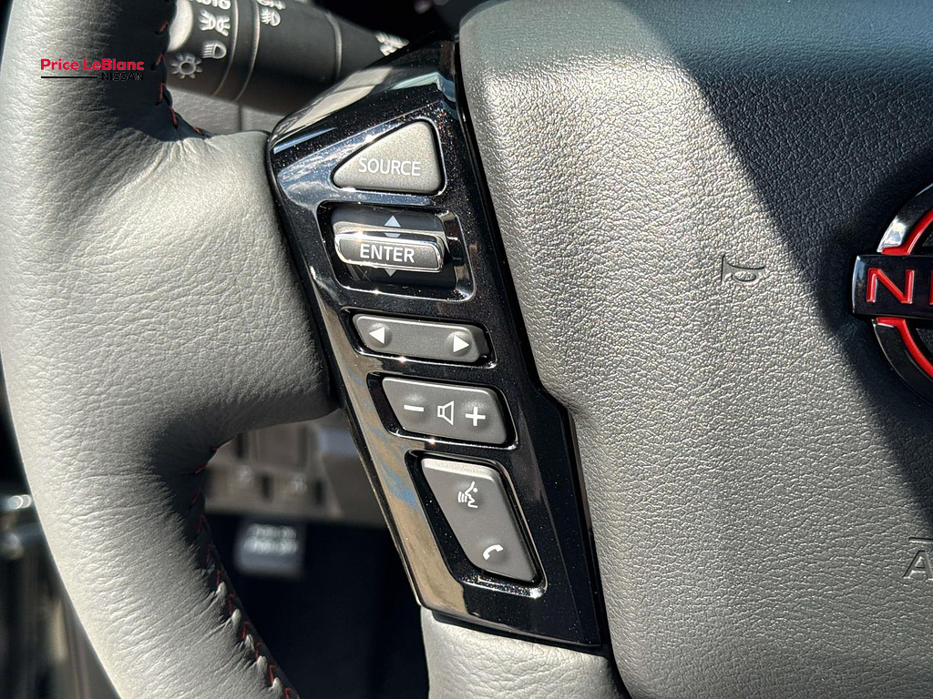 2027 Nissan Frontier photo 14 of 18