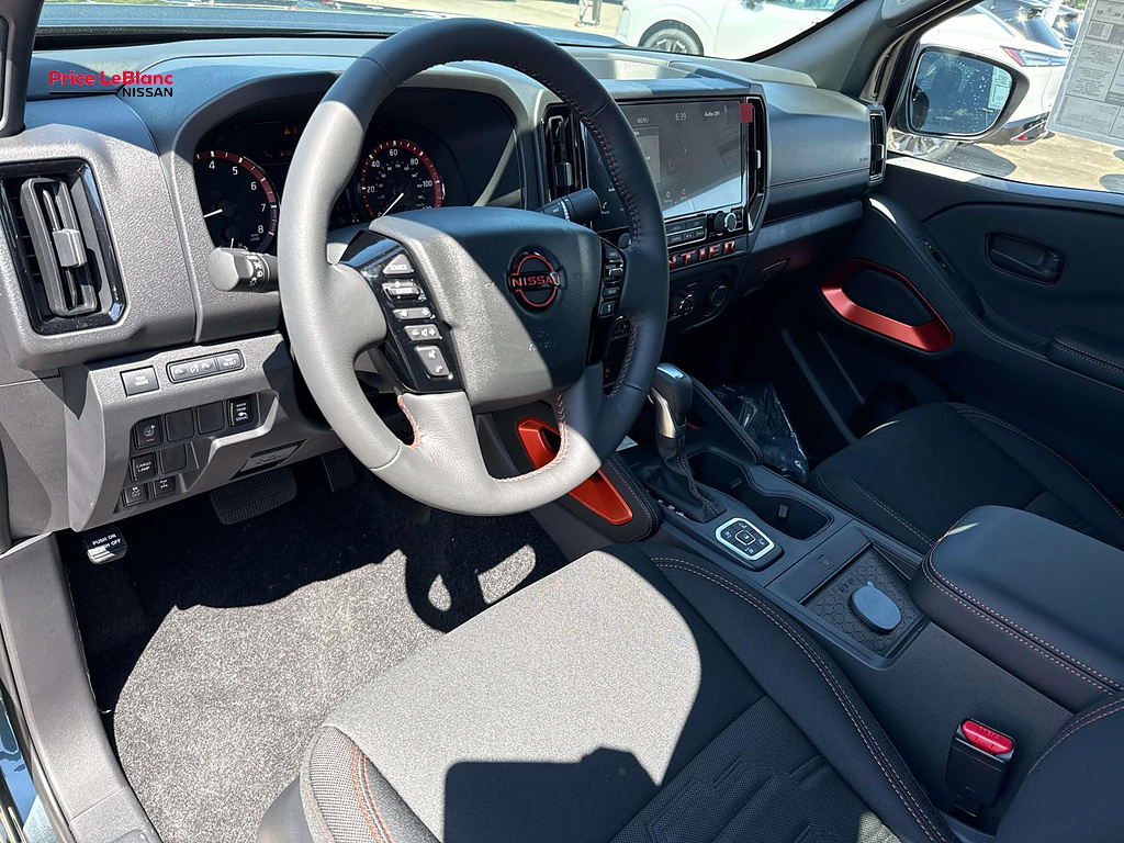 2027 Nissan Frontier photo 12 of 19