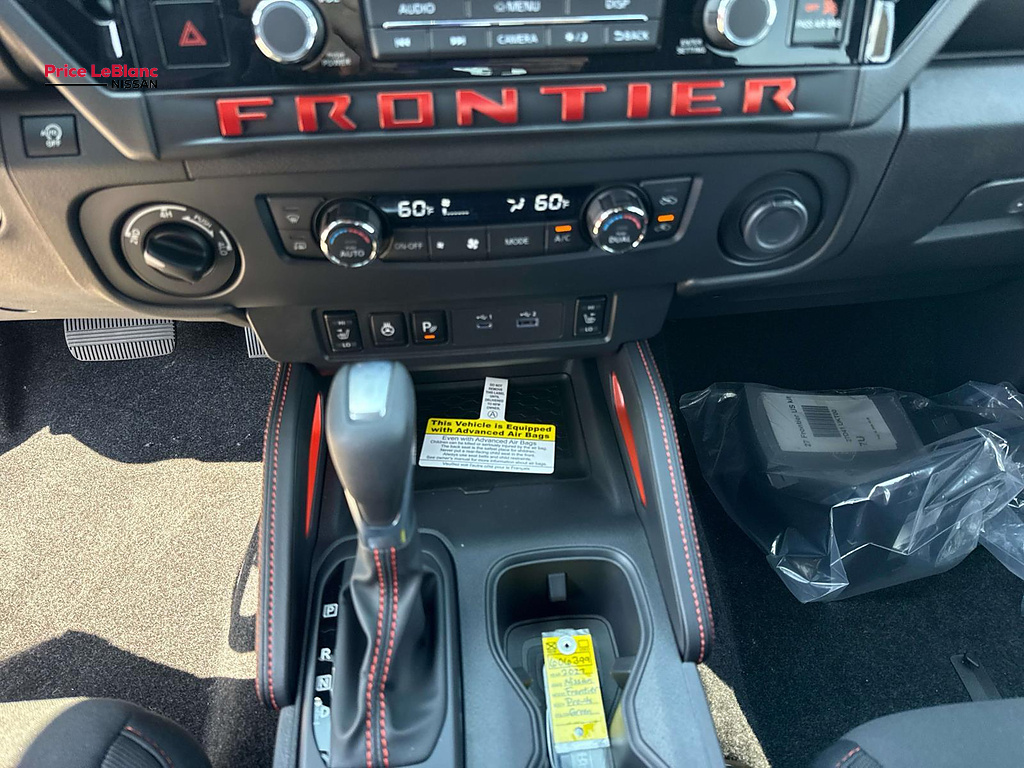 2027 Nissan Frontier photo 17 of 19
