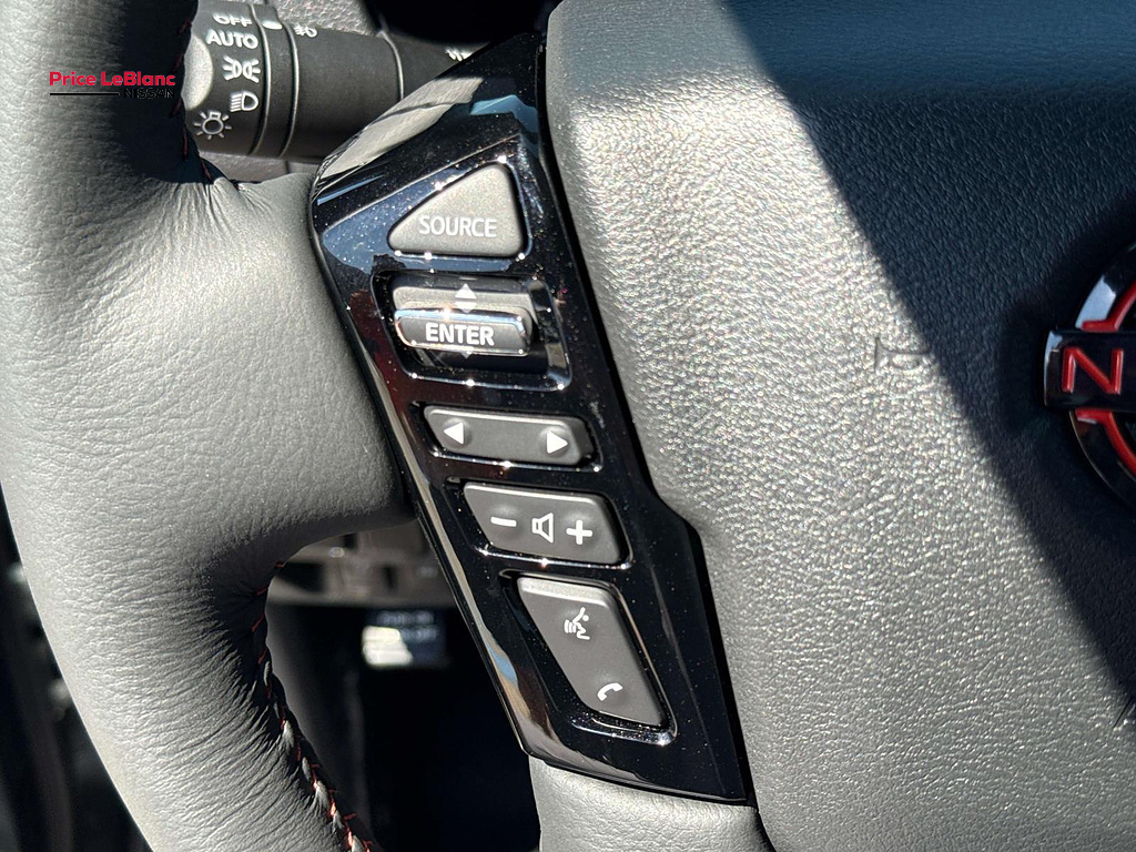 2027 Nissan Frontier photo 14 of 19