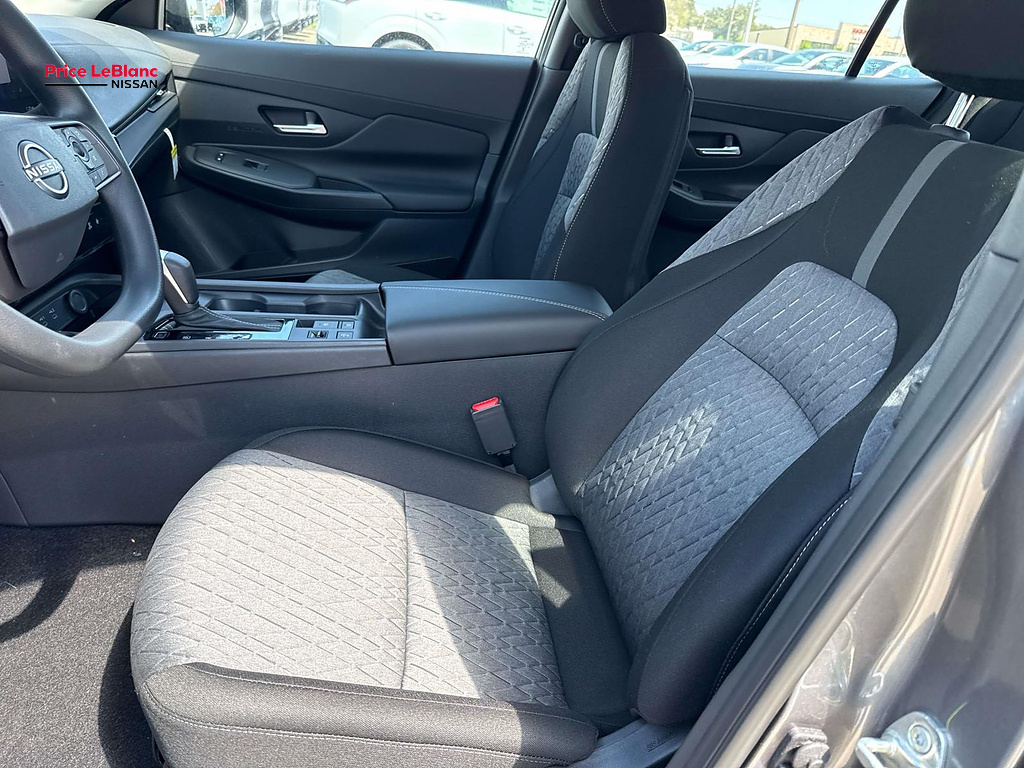 2027 Nissan Sentra SV Gun Metallic at Robbins Nissan
