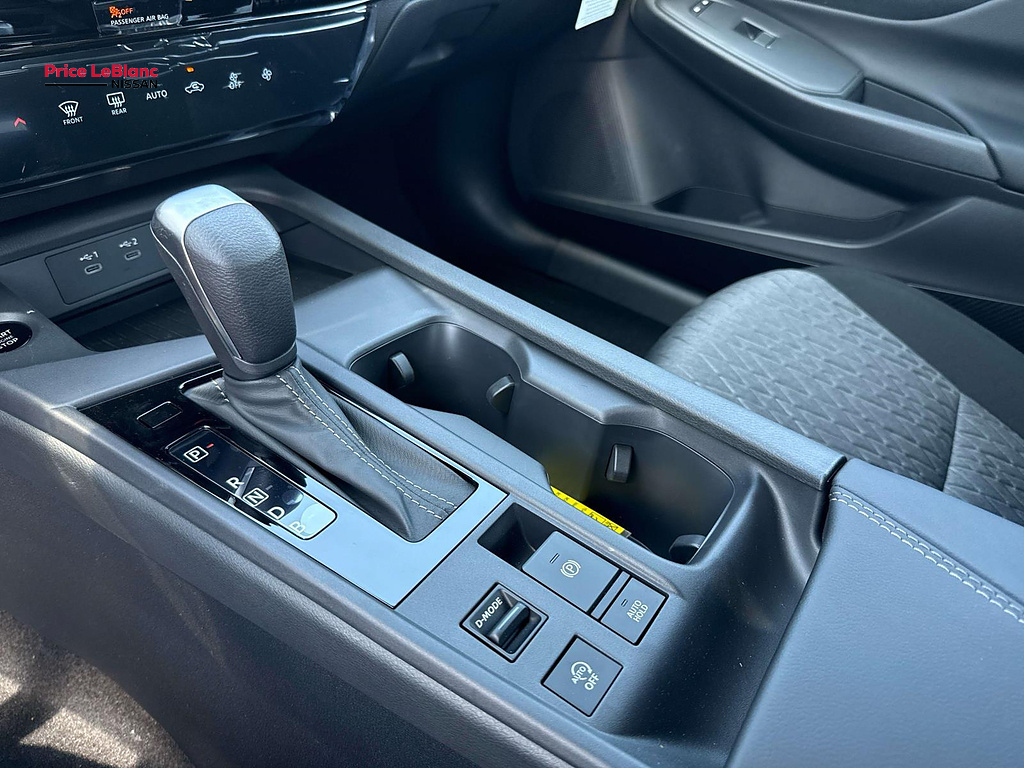 2027 Nissan Sentra SV Gun Metallic at Robbins Nissan