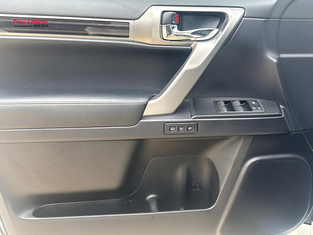 2022 Lexus GX Base Starfire Pearl at Team Toyota