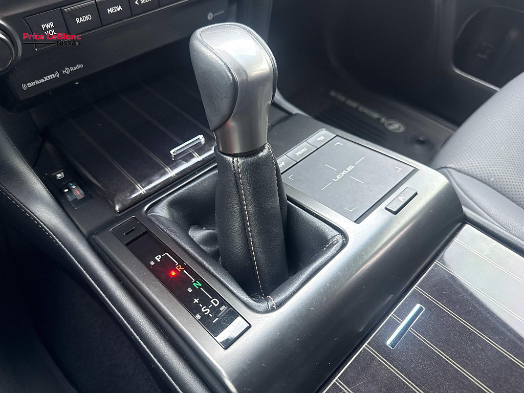 2022 Lexus GX Base Starfire Pearl at Team Toyota