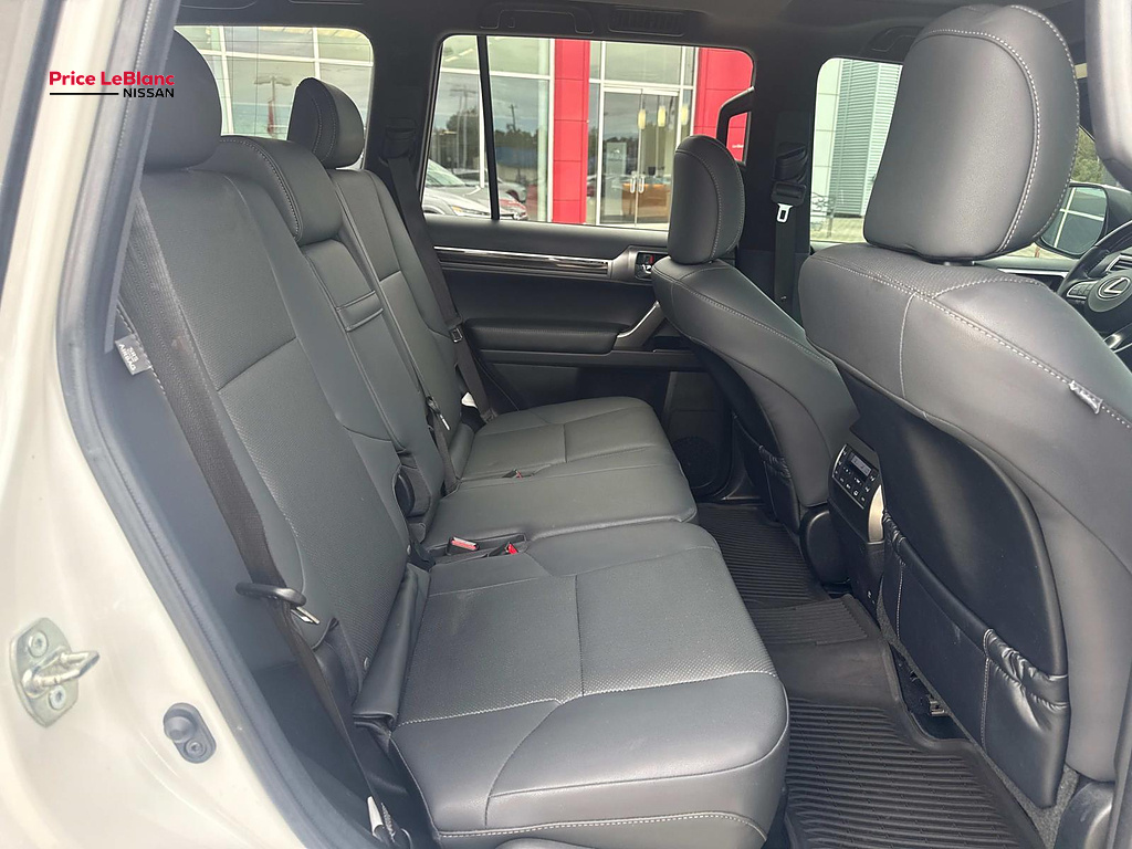 2022 Lexus GX Base Starfire Pearl at Team Toyota