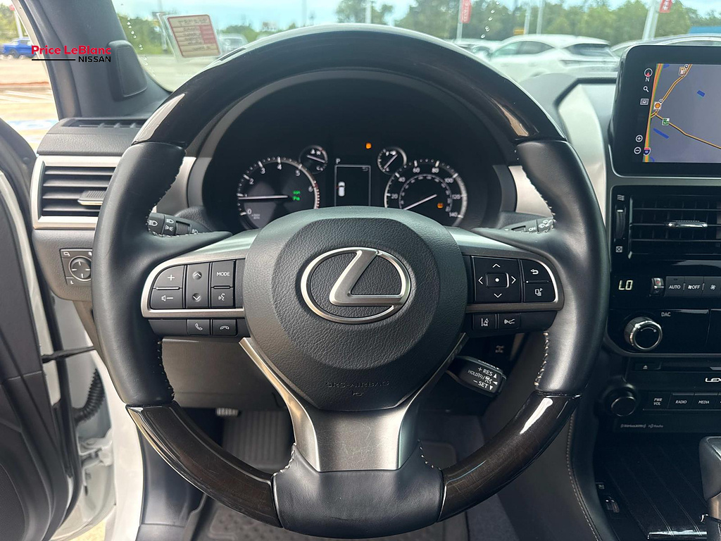 2022 Lexus GX Base Starfire Pearl at Team Toyota