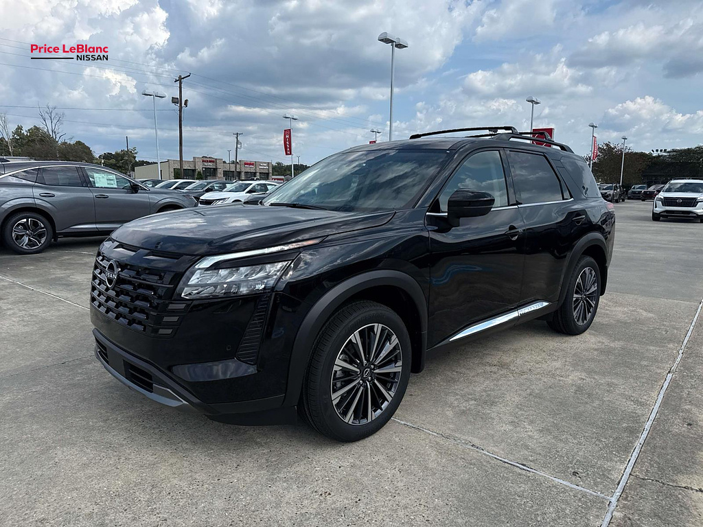 2026 Nissan Pathfinder Platinum Super Black at Price LeBlanc Nissan