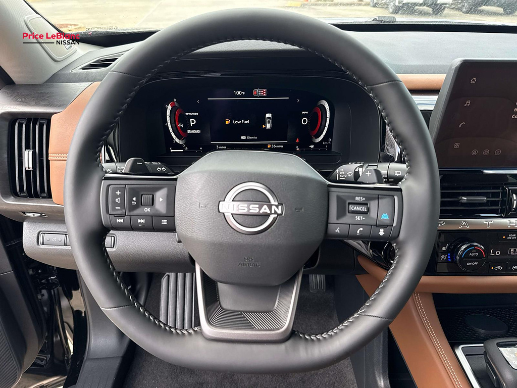 2026 Nissan Pathfinder Platinum Super Black at Price LeBlanc Nissan