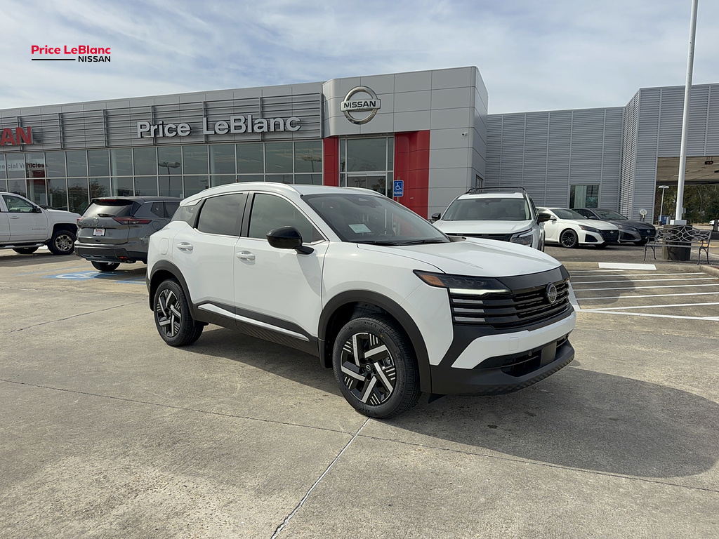 2027 Nissan Kicks photo 2 of 24