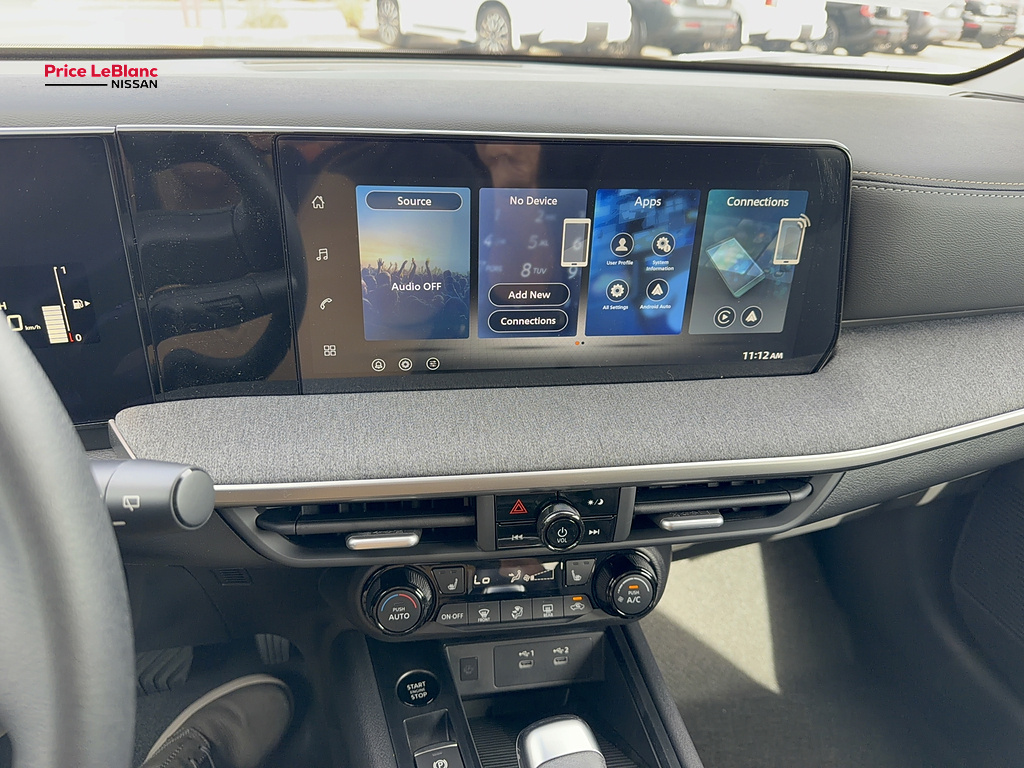 2027 Nissan Kicks photo 21 of 24