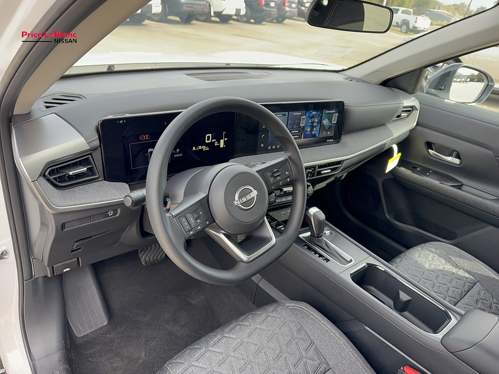 2027 Nissan Kicks photo 20 of 24