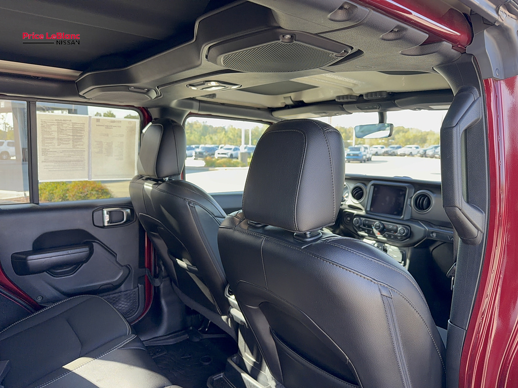2021 JEEP WRANGLER photo 19 of 36