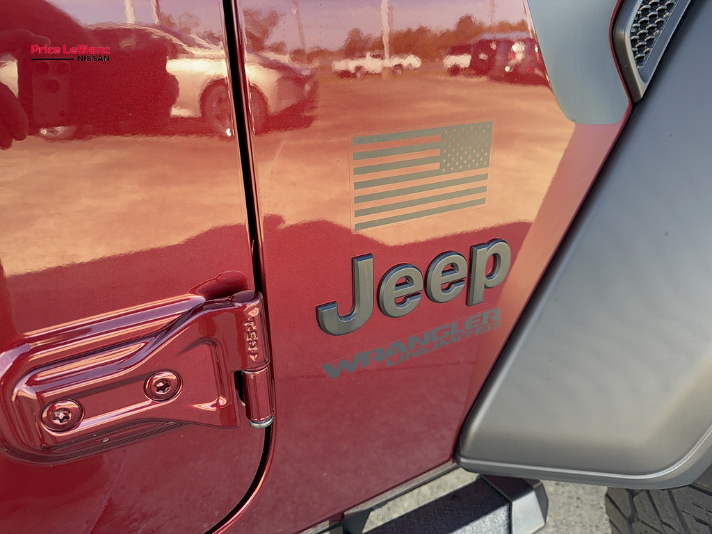2021 JEEP WRANGLER photo 10 of 36