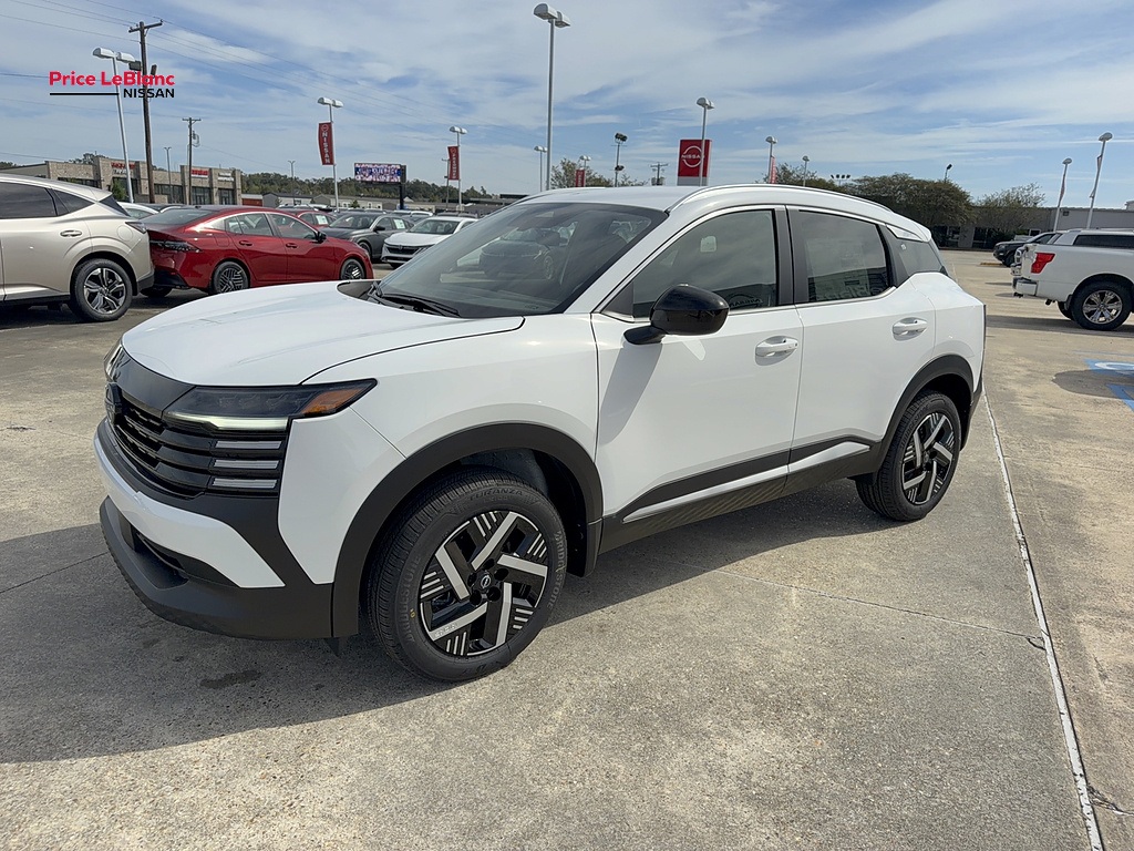 2027 Nissan Kicks photo 5 of 26