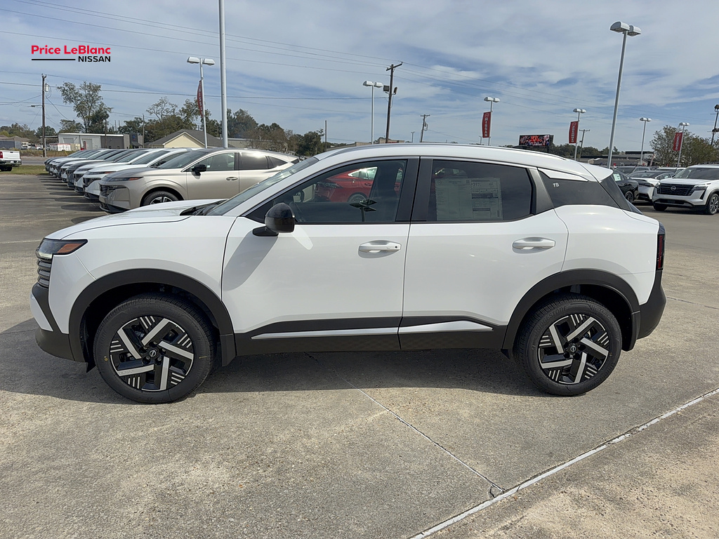 2027 Nissan Kicks photo 6 of 26