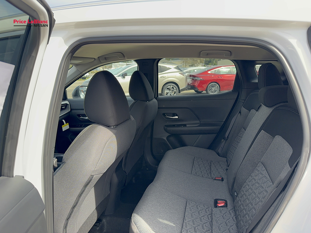 2027 Nissan Kicks photo 20 of 26