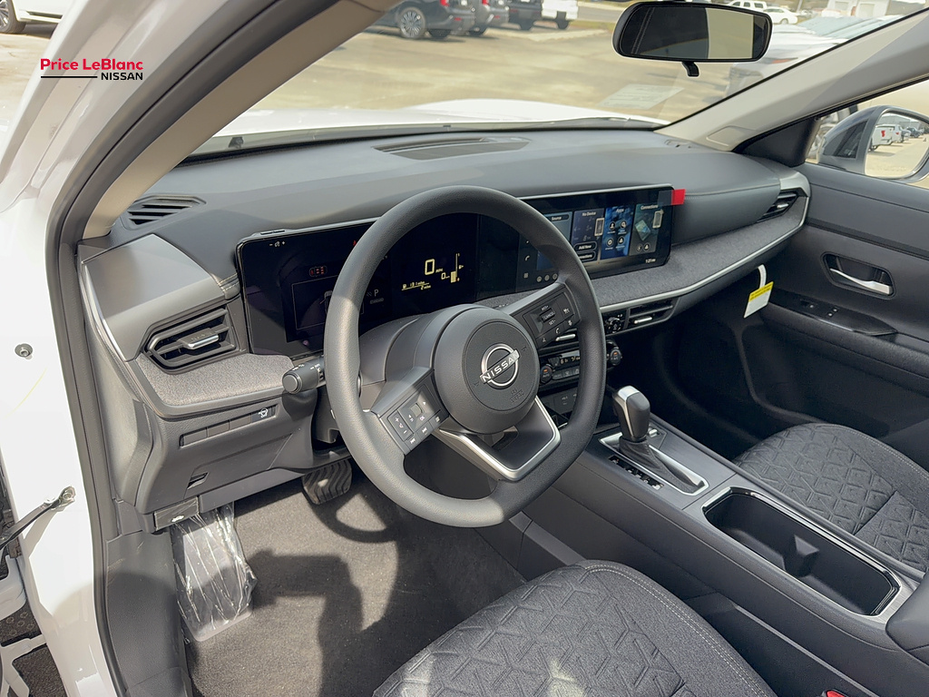 2027 Nissan Kicks photo 22 of 26