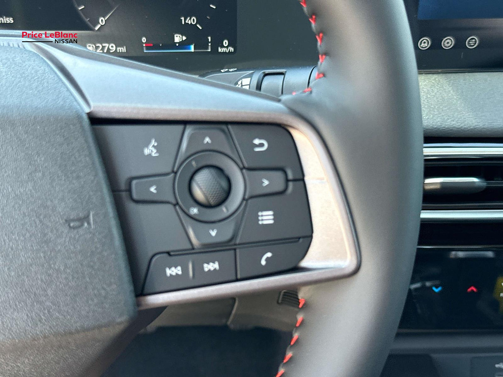 2027 Nissan Sentra photo 14 of 18