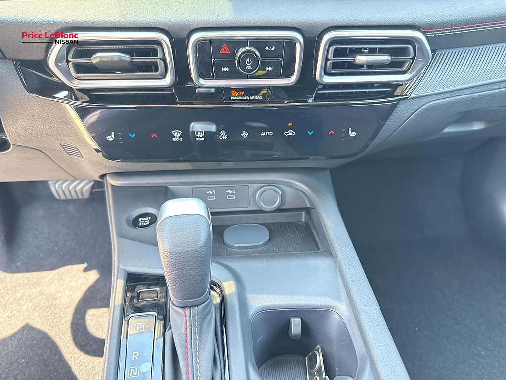 2027 Nissan Sentra photo 16 of 18