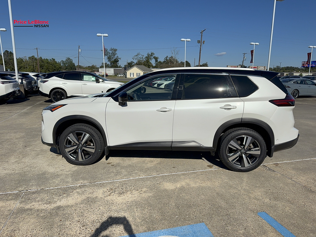 2024 Nissan Rogue photo 6 of 21