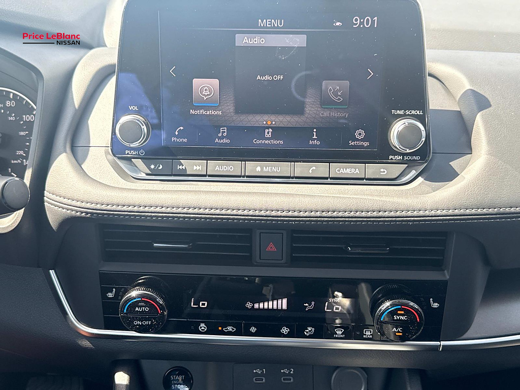 2026 Nissan Rogue photo 16 of 18