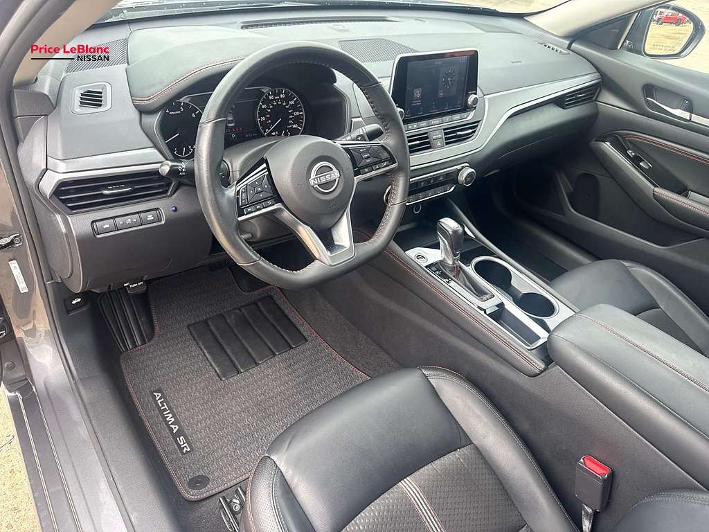 2023 Nissan Altima 2.5 SR Gun Metallic at Price LeBlanc Nissan