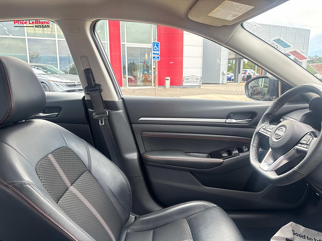 2023 Nissan Altima 2.5 SR Gun Metallic at Price LeBlanc Nissan