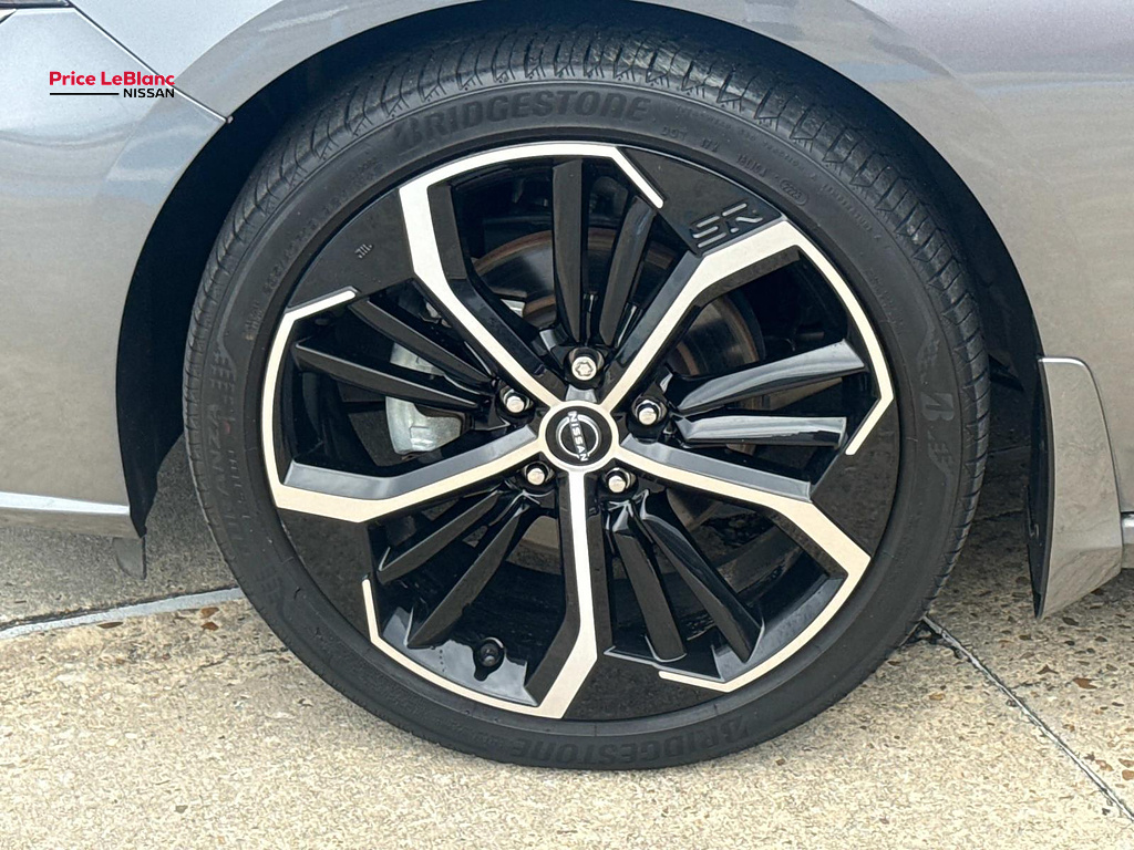 2023 Nissan Altima 2.5 SR Gun Metallic at Price LeBlanc Nissan