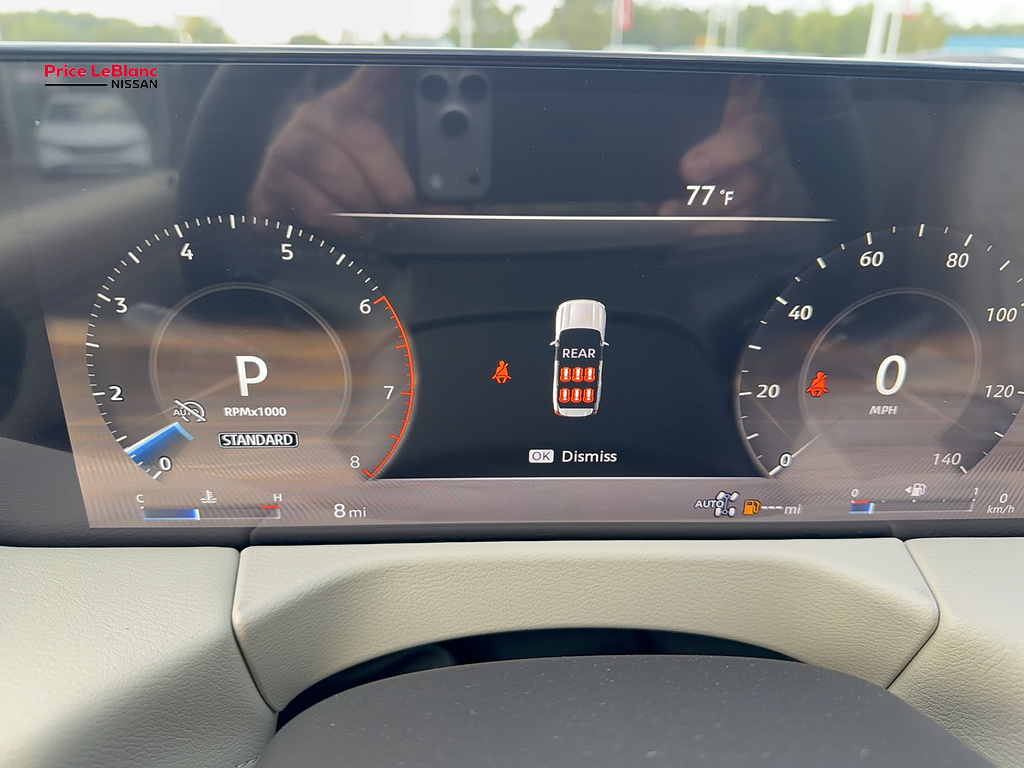 2026 Nissan Armada photo 29 of 32