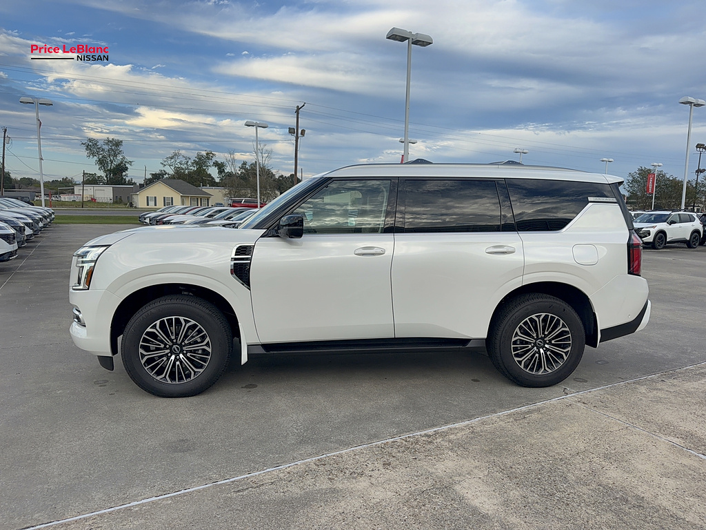 2026 Nissan Armada photo 5 of 32
