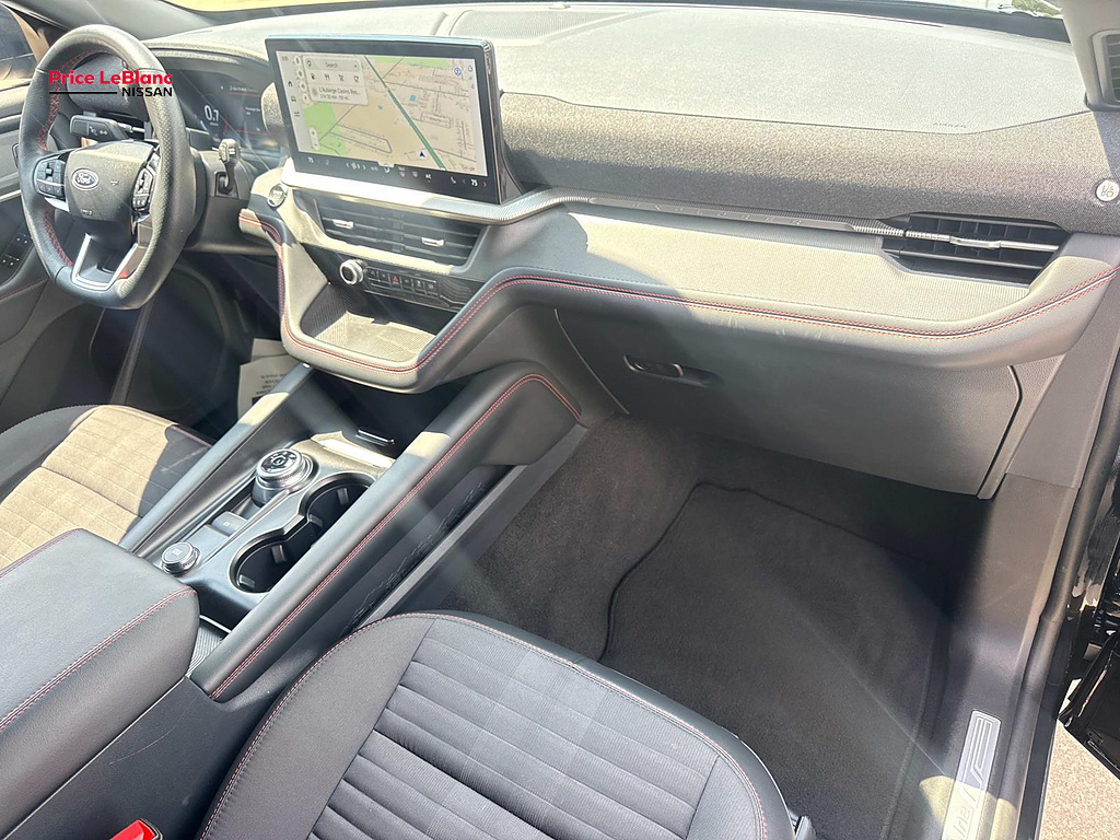 2025 Ford Explorer ST-Line - 11