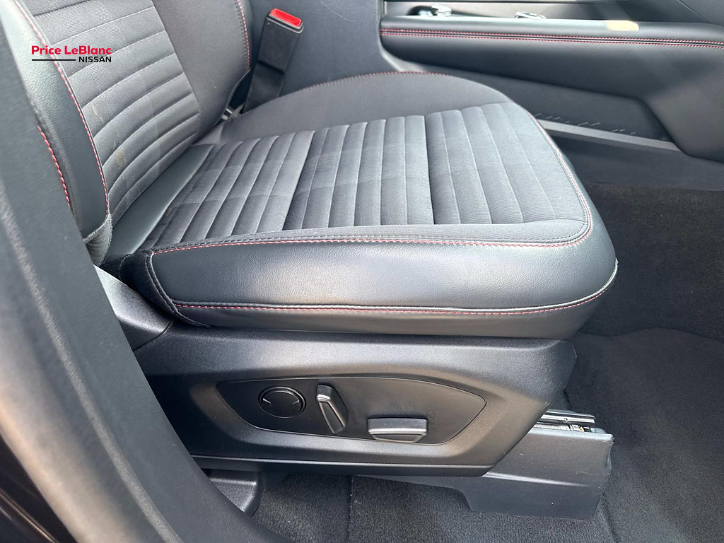 2025 Ford Explorer ST-Line - 10