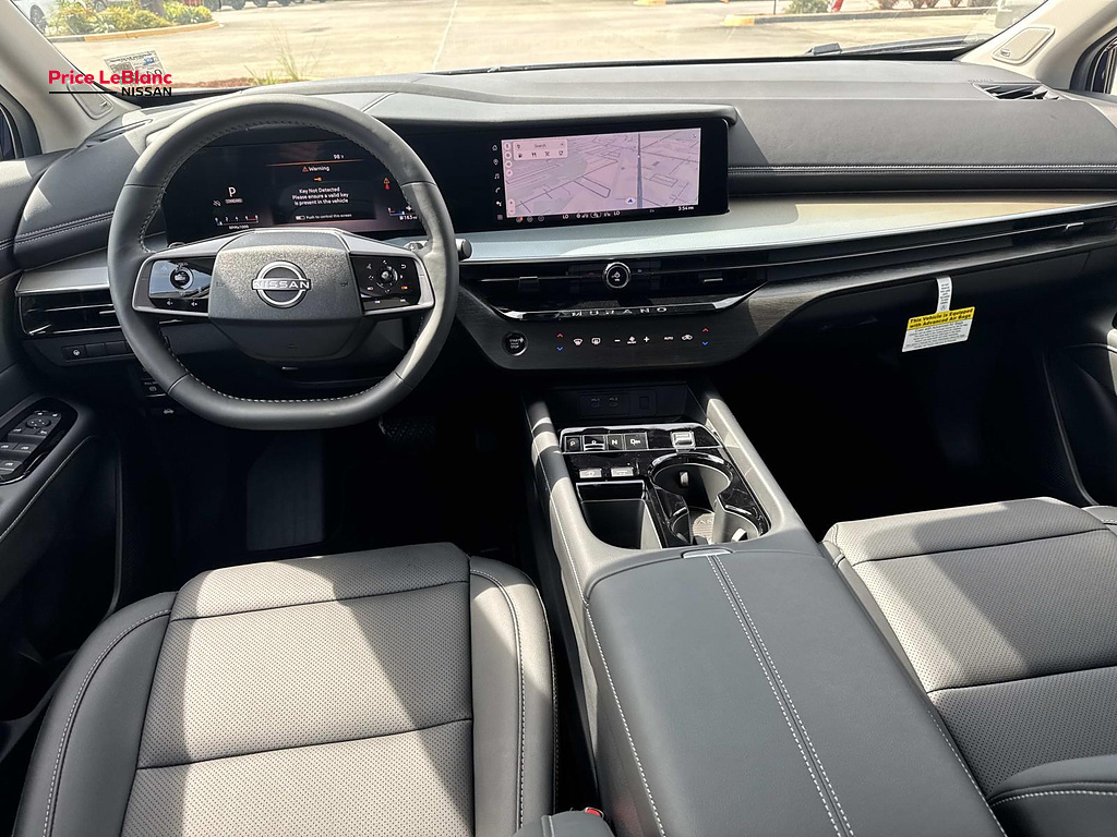 2026 Nissan Murano photo 10 of 18