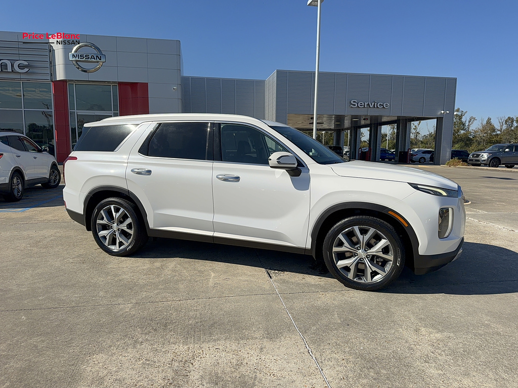 2020 Hyundai Palisade photo 2 of 34