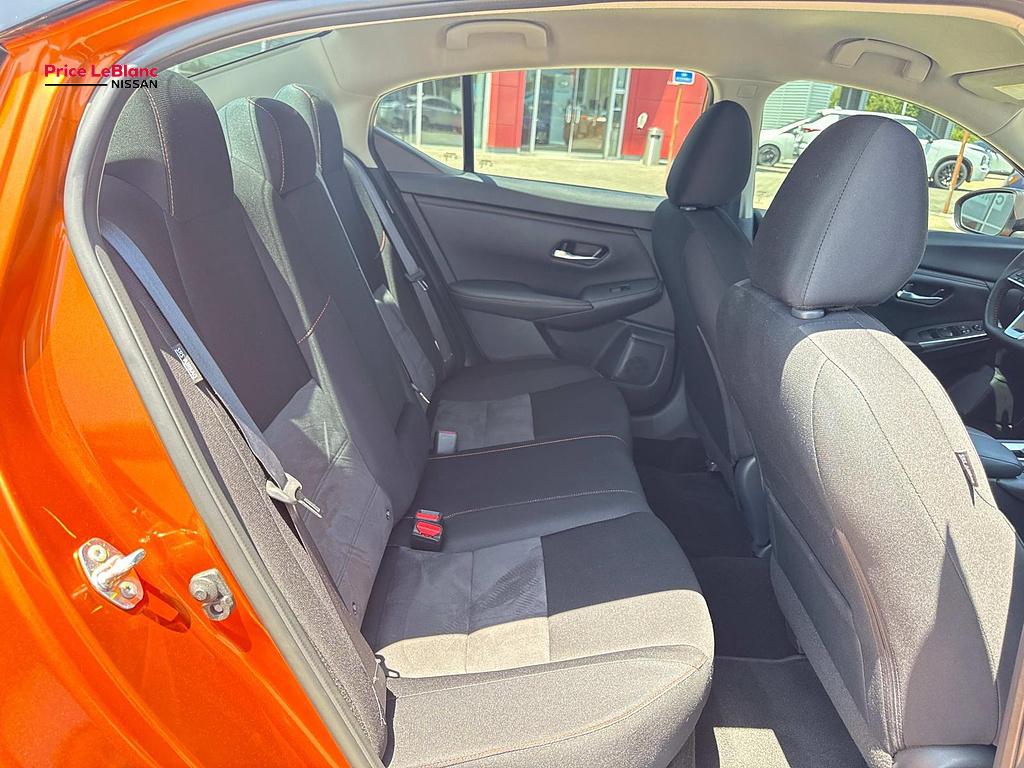 2025 Nissan Sentra SR - 7