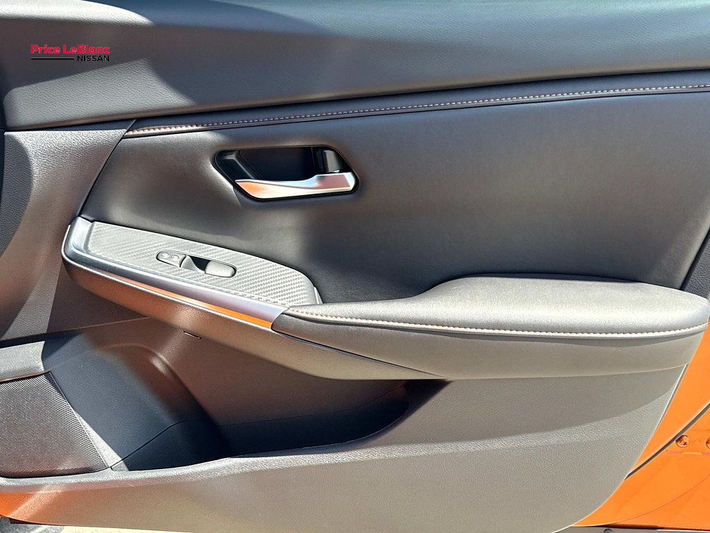 2025 Nissan Sentra SR - 11