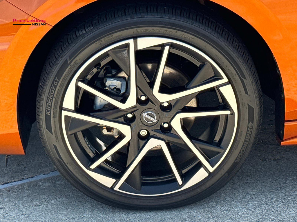 2025 Nissan Sentra SR - 3