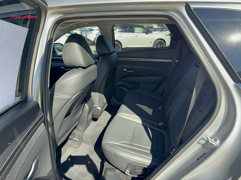 2023 Hyundai Tucson photo 27 of 36